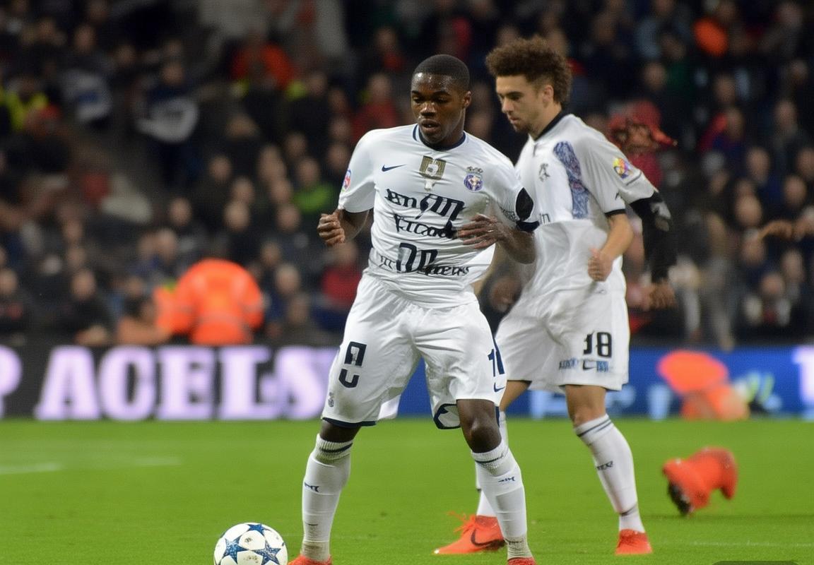 皇马、阿森纳欧冠对决前瞻：萨卡双响弑杀拜仁慕尼黑，枪手崛起冲击冠军